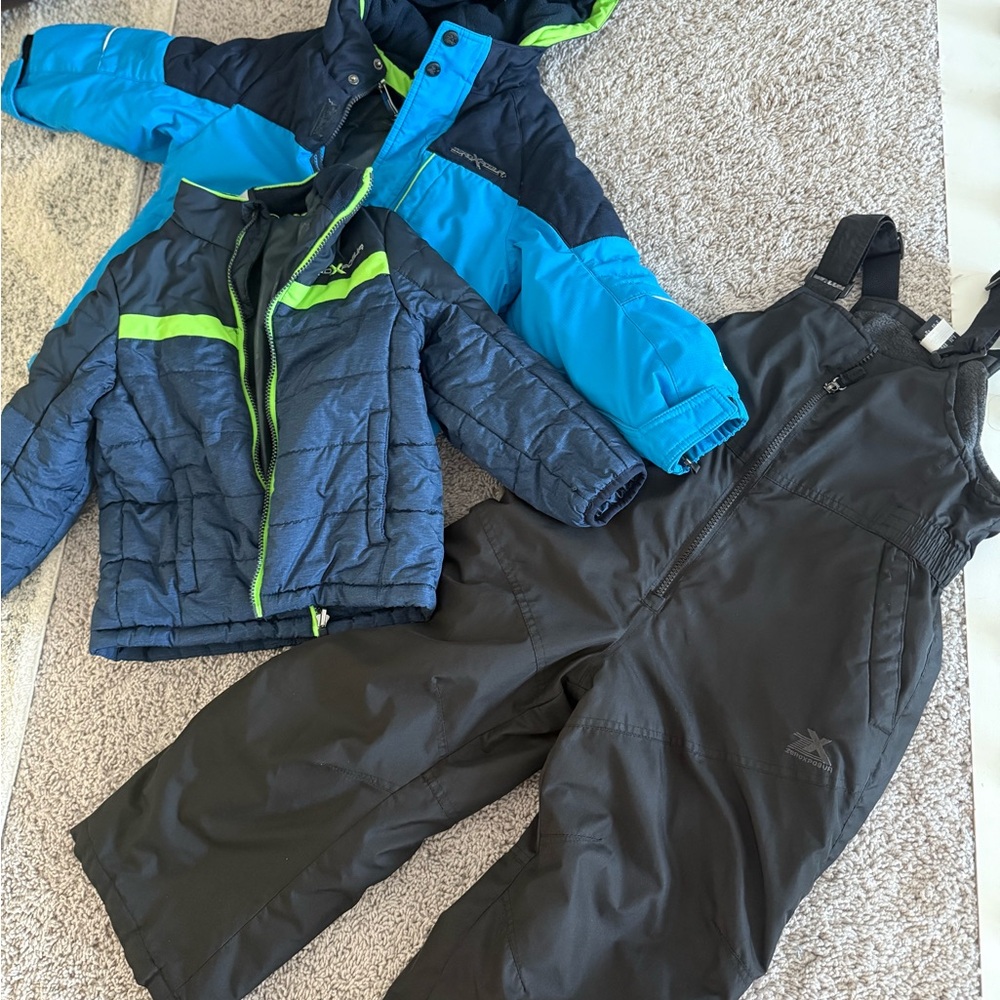 ZeroXposur Kids Blue and Black Winter Set